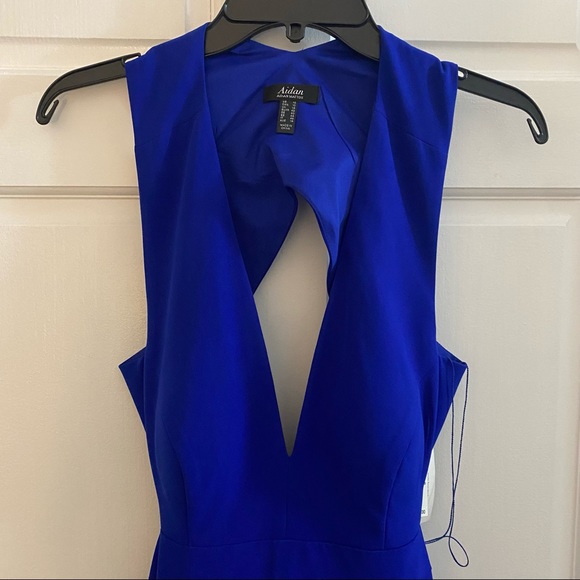 NWT Aidan Maddox Crepe Column Gown - Picture 10 of 11